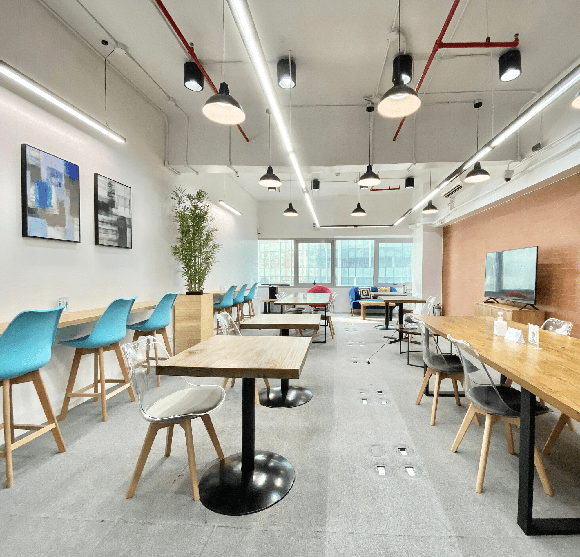 Rent a Dedicated Office Desk Space at Loft Ortigas, BGC, Makati, or Quezon City